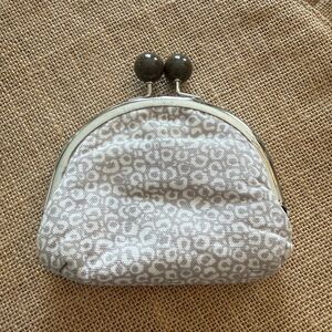 Thirty-One Cream and Gray Patterned coin purse with owl lining